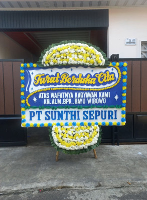 Papan Bunga Duka di Pasir Barat