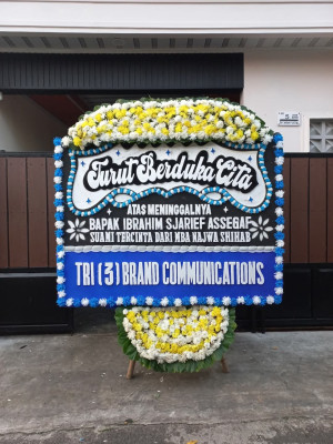 Papan Bunga Duka di Pasir Barat